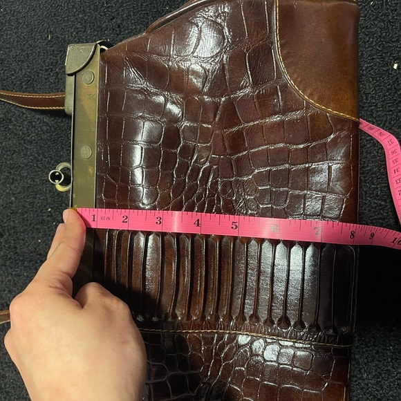 Vintage leather bag - Picture 10 of 11